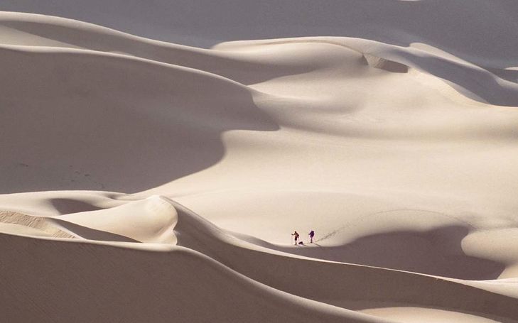 Skifahren in der ältesten Wüste der Erde