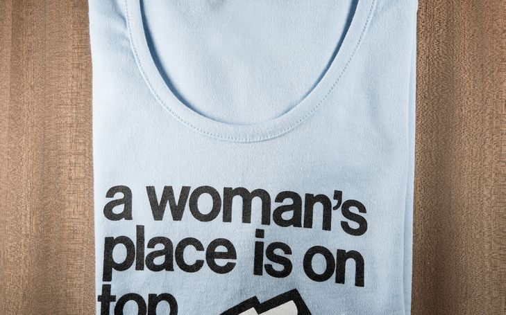 «a woman’s place is on top»-T-Shirt (1978)