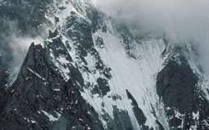 Touristische Gebirgsfliegerei in der Schweiz. Kritische Bergführer melden sich zu Wort