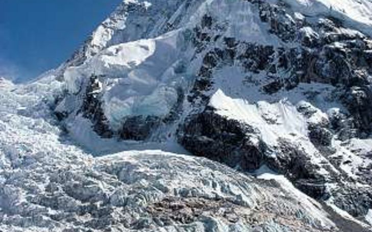 Skiabfahrt der Superlative am Everest