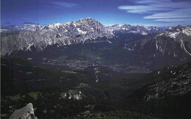 Die Entwicklung des Bergwanderns in den Dolomiten zwischen 1960 und 1995