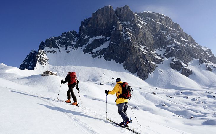 Mit den Ski auf Kletterberge