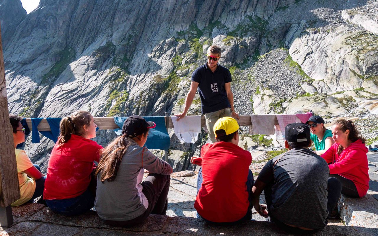L’école dans les montagnes: dans le cadre du projet «Connaître les Alpes», les élèves quittent leur classe traditionnelle pour une cabane pendant une semaine.