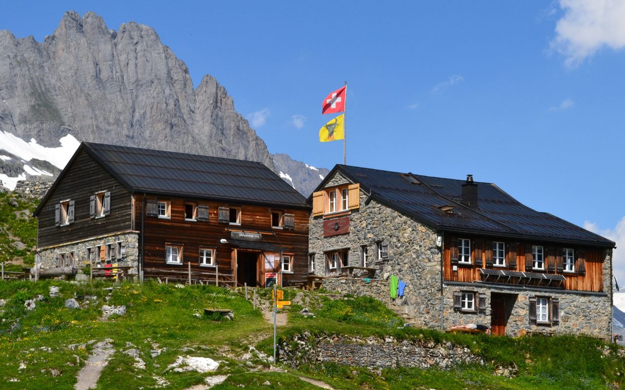Windgällenhütte AACZ | Schweizer Alpen-Club SAC